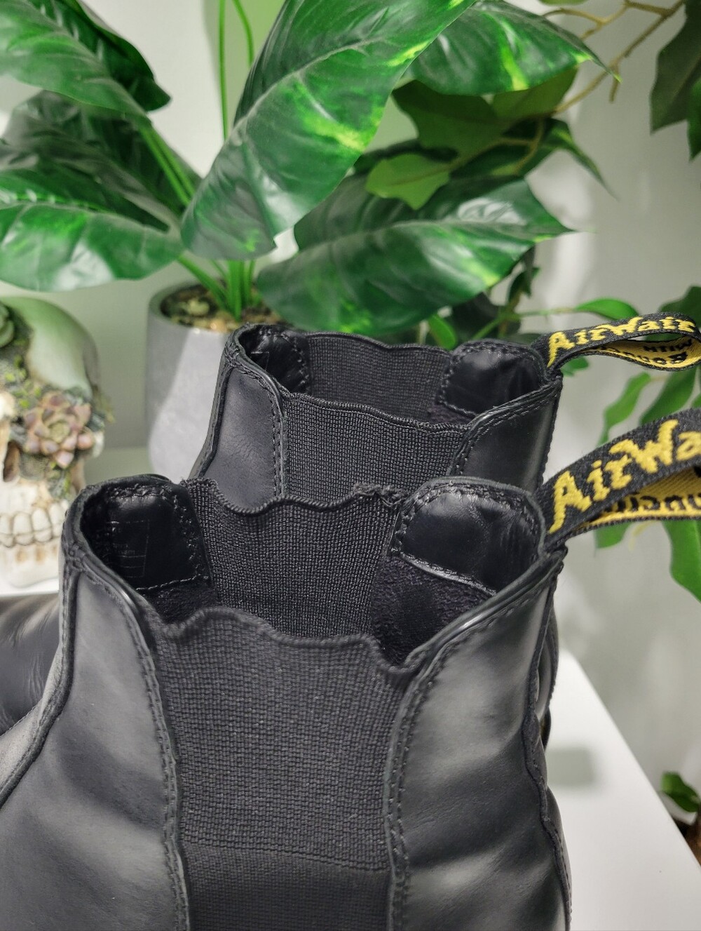 Dr. Martens | Rometty Wyoming Leather Platform Chelsea Boots (7) - Picture 8 of 9